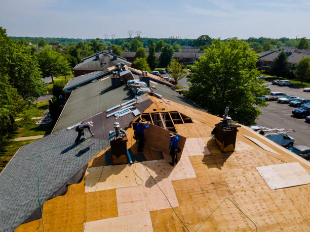 24/7 Emergency Flat Roof Repair experts in Blue Grass, IA
